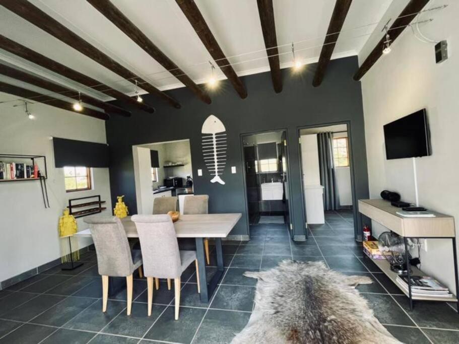 Owl Cottage - Living The Breede Malgas Экстерьер фото
